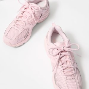 530 Sneaker