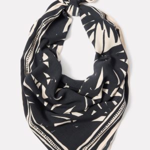 Mia Palm Bandana