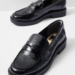 Tiggy Loafer