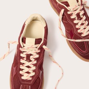 490 Sneaker