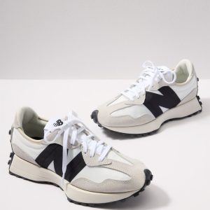 327 Sneaker