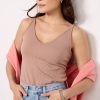 Nina Seamless V-Neck Tank